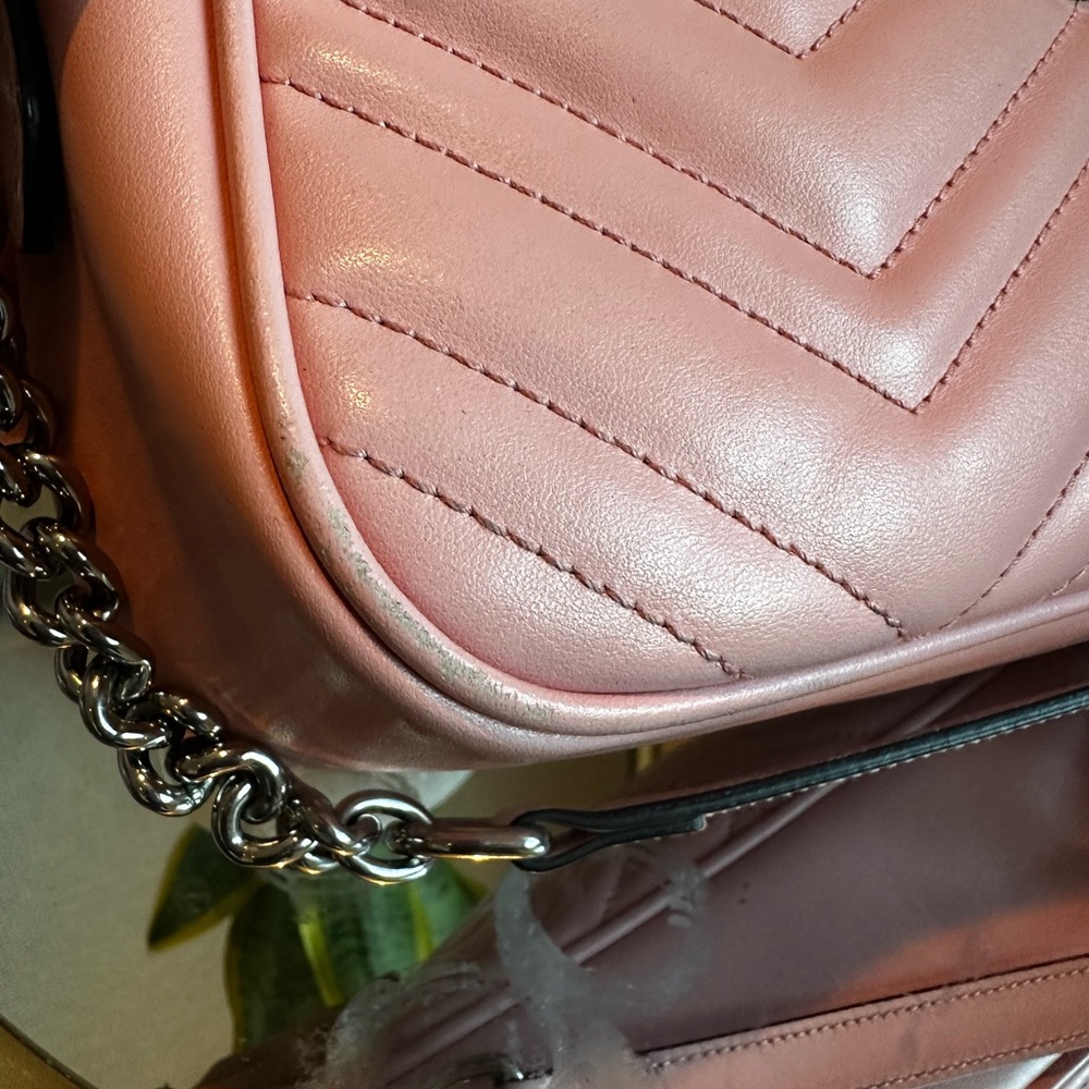 Gucci Marmont Camera Small Crossbody Bag - Picture 4 of 10